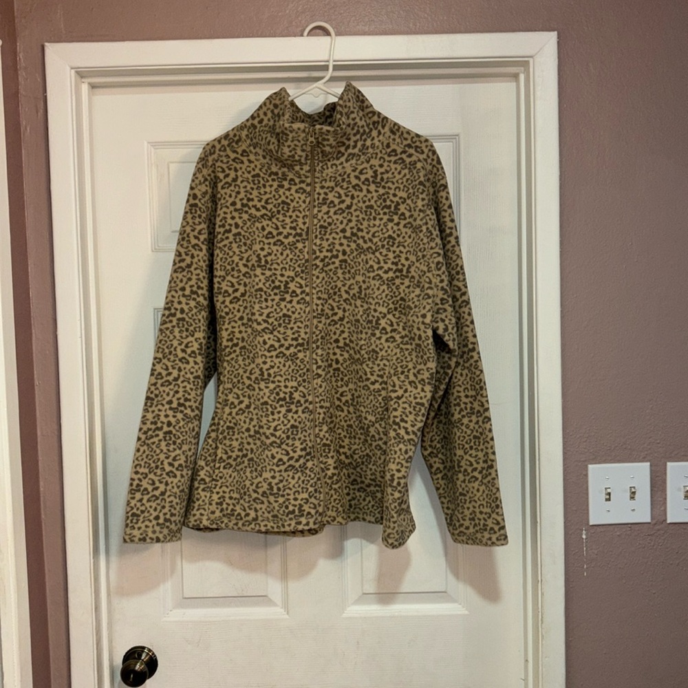 Old Navy micro fleece leopard print jacket
